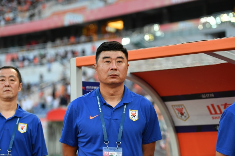 山东泰山官博超一周未更新，上次更新是3月6日为泽卡庆生